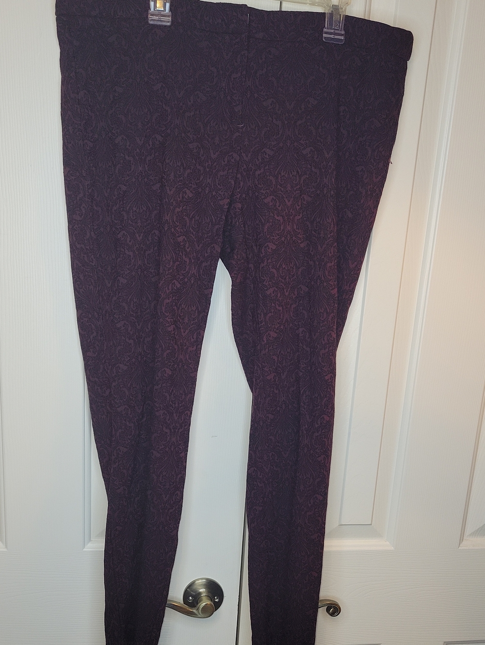 Adrienne Vittadini Plum Patterned Ponte Leggings